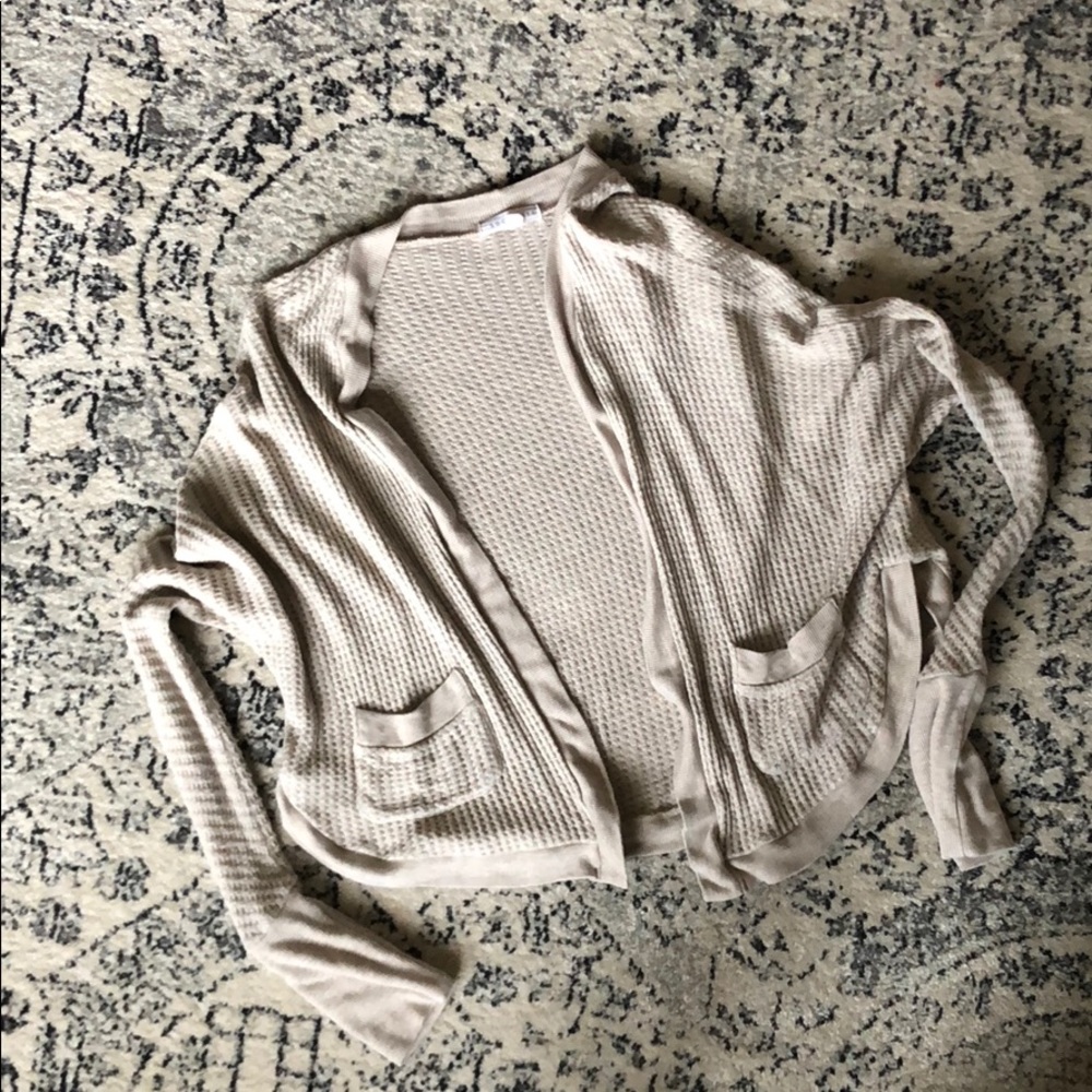 Open waffle knit crop cardigan sz S